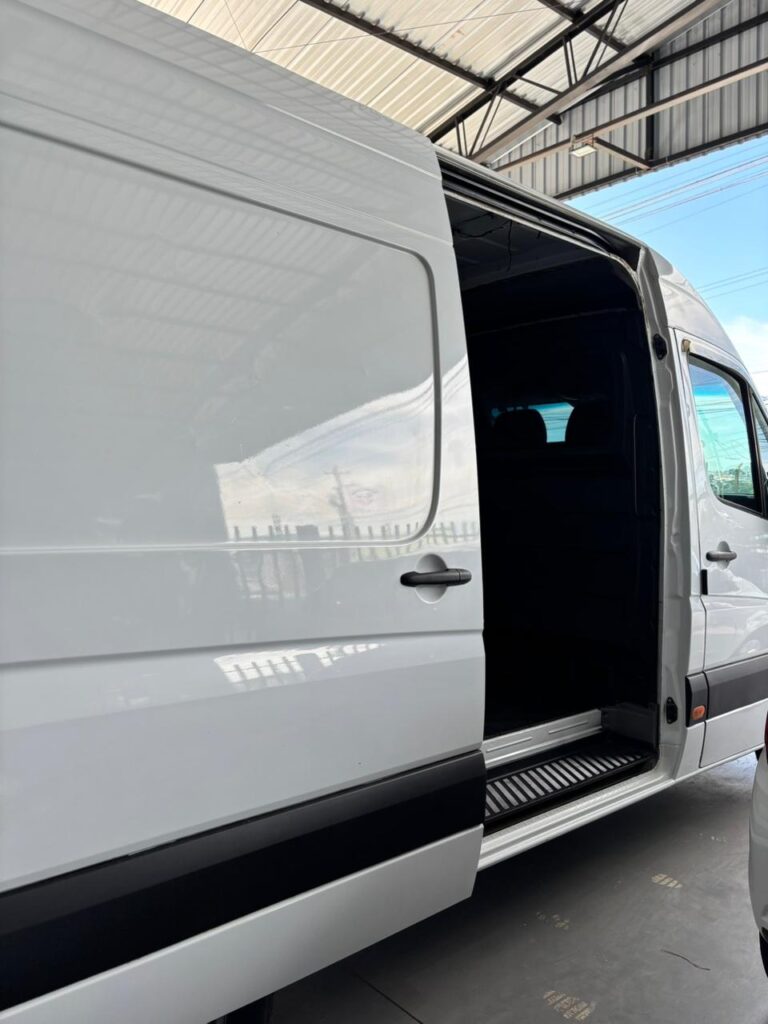 WhatsApp Image 2025-12-06 at 10.50.24 (2)